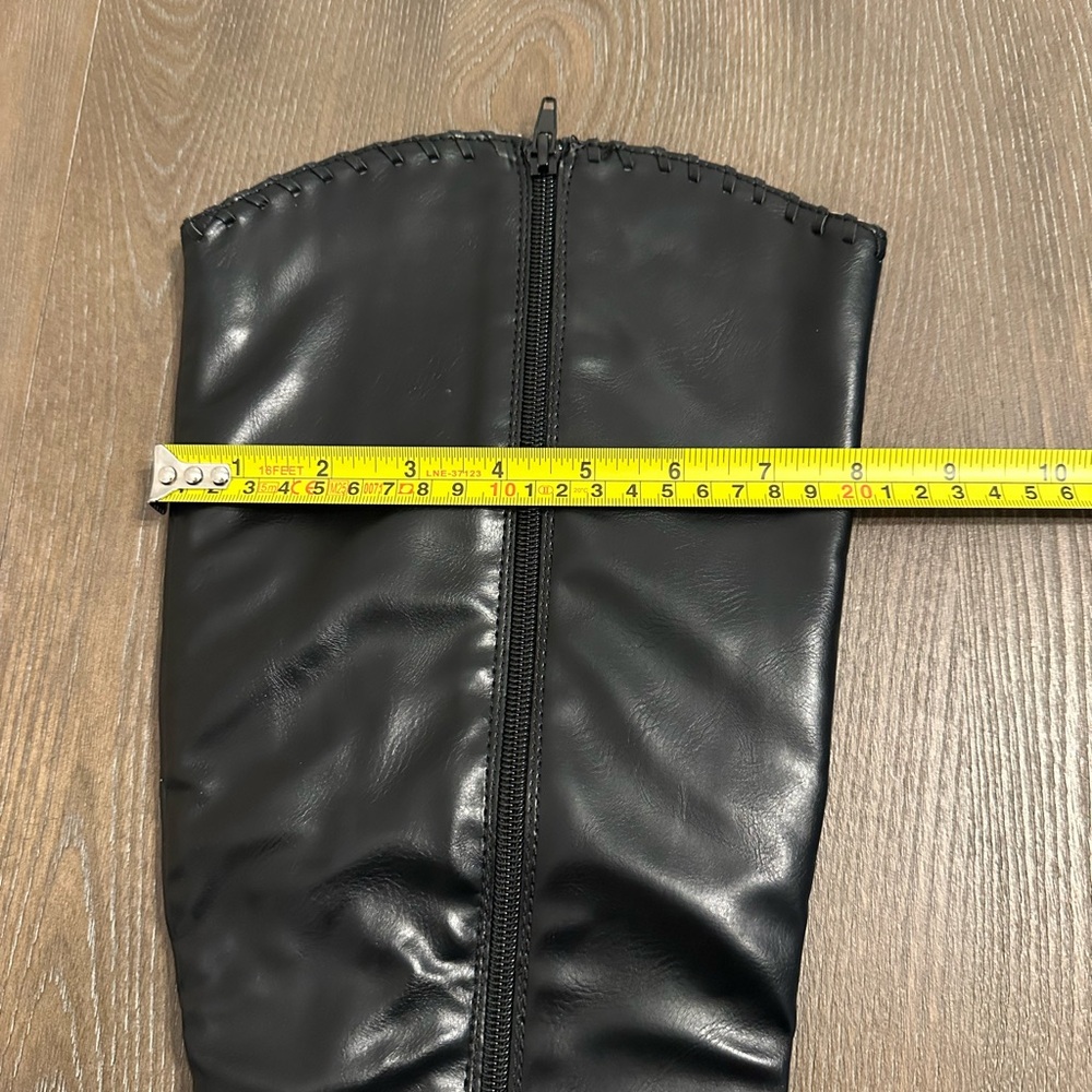 Women's Black Boots Size 7.5 - Picture 3 of 7